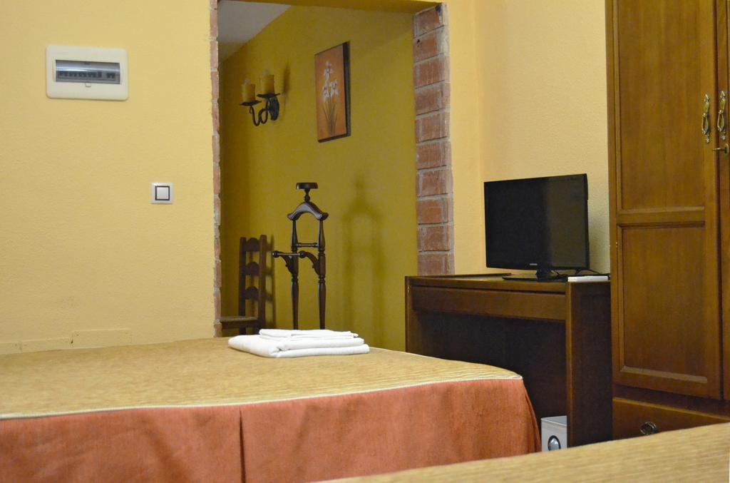 Rural El Mano Hotel Castril Bagian luar foto