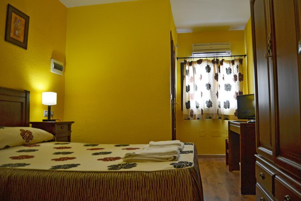 Rural El Mano Hotel Castril Bagian luar foto