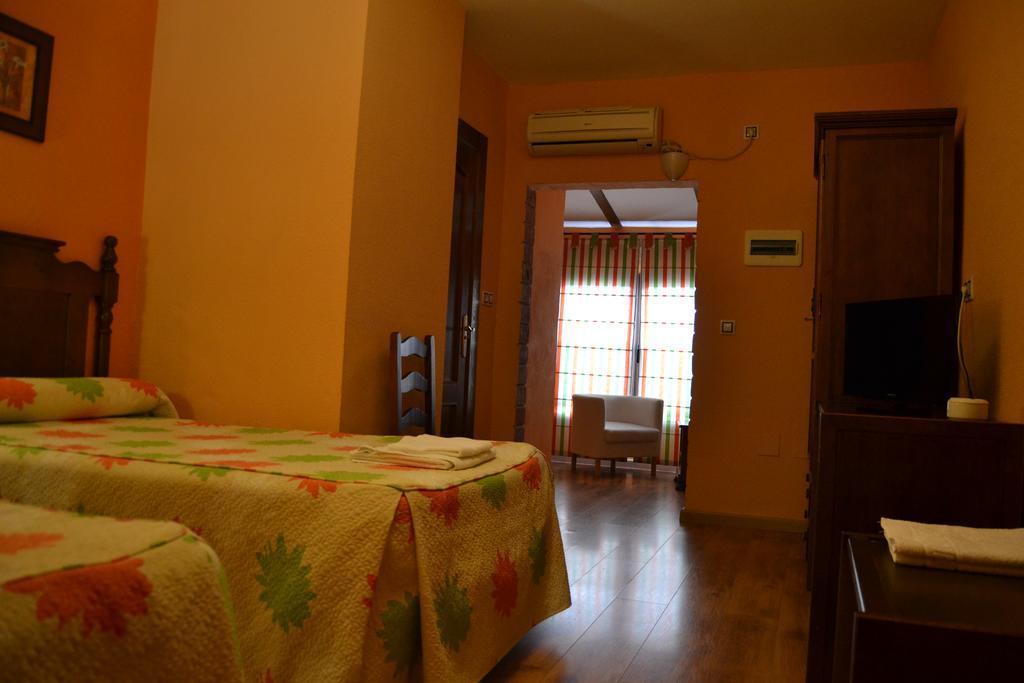 Rural El Mano Hotel Castril Bagian luar foto