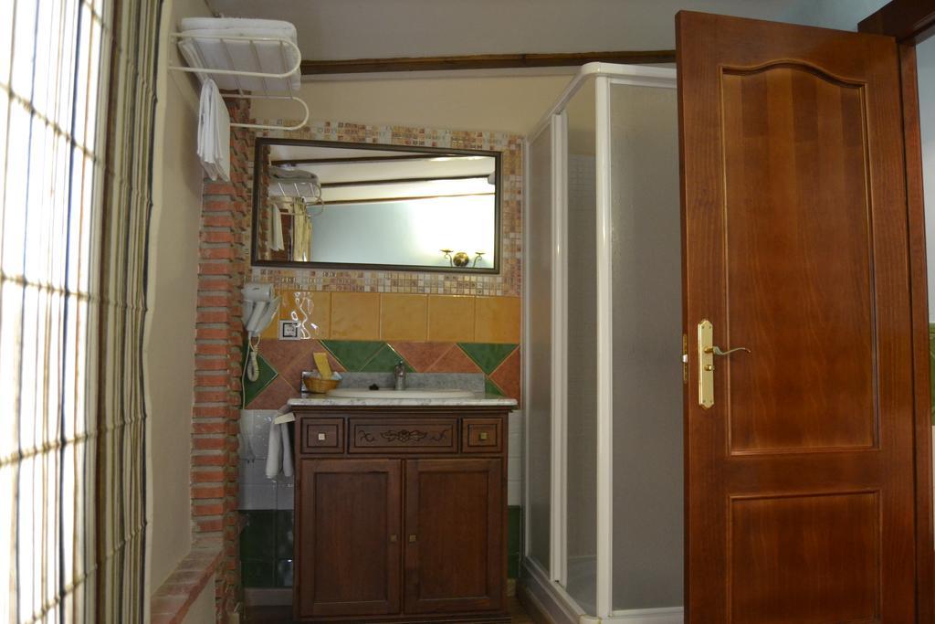 Rural El Mano Hotel Castril Bagian luar foto